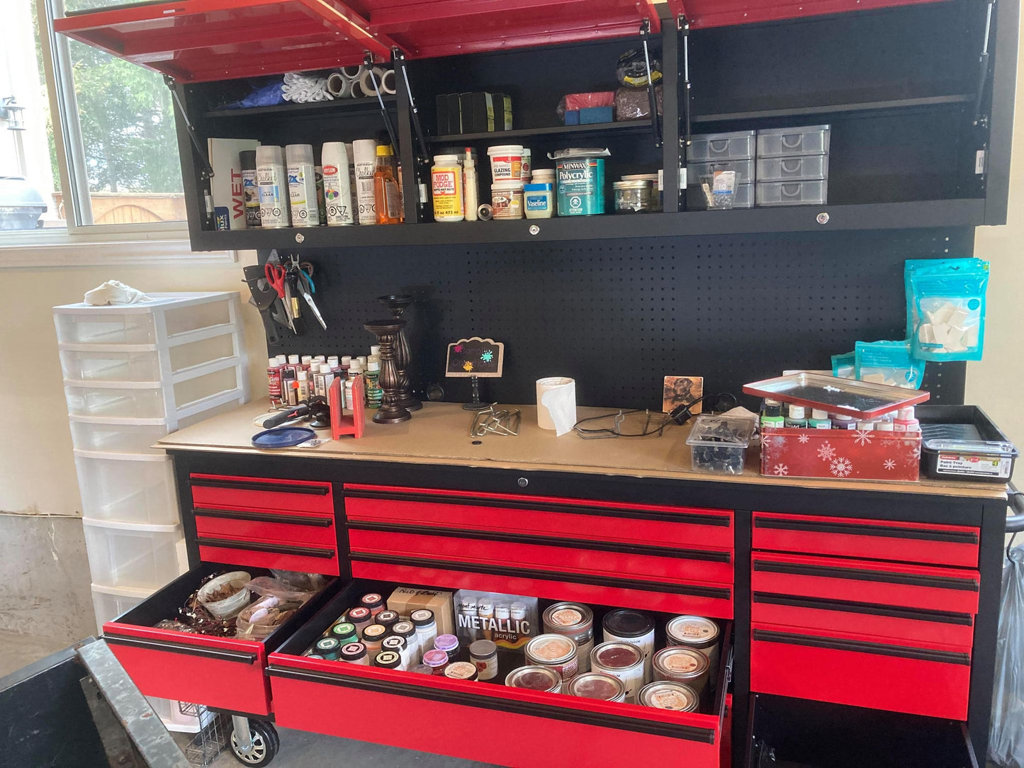 FREEDOM ROUGE 6 Foot Tool Cabinet with Pegboard and Upper Cabinets - RED & BLACK