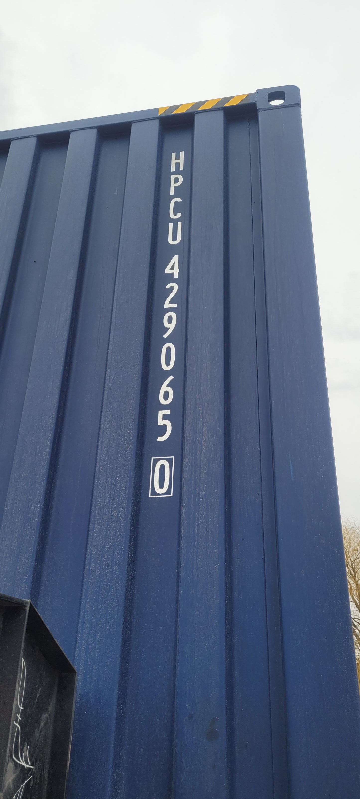 NEW 40FT HQ SEA / SHIPPING CONTAINERS