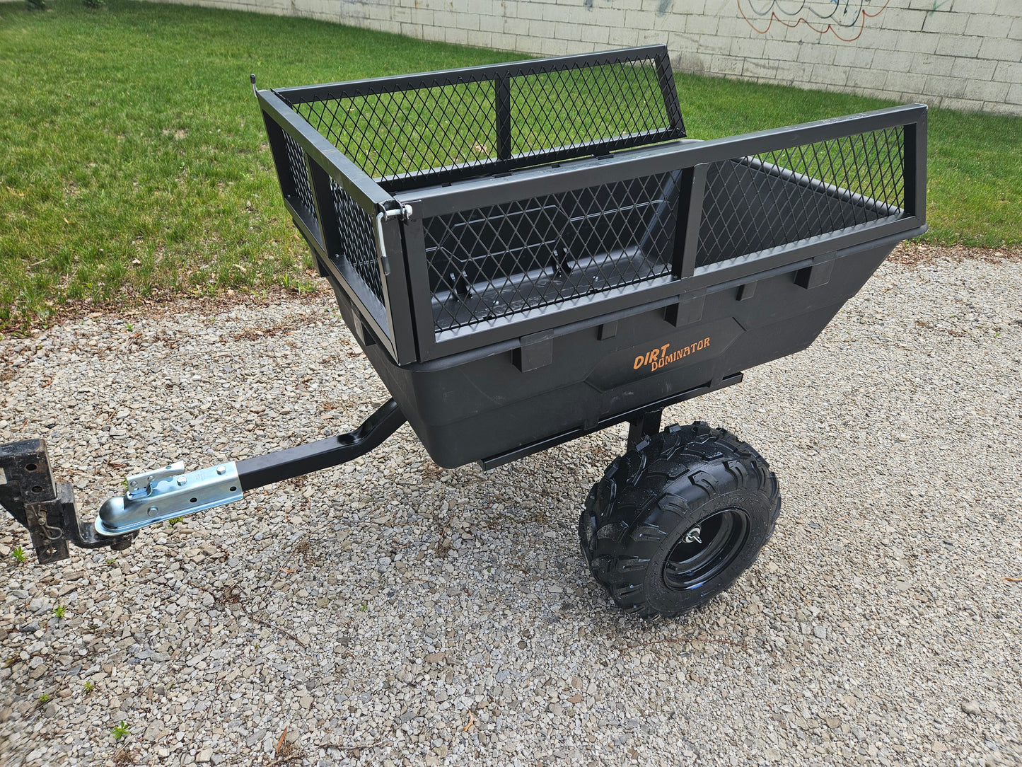 DIRT DOMINATOR ATV /UTV TRAILER WITH GATES AND TILT