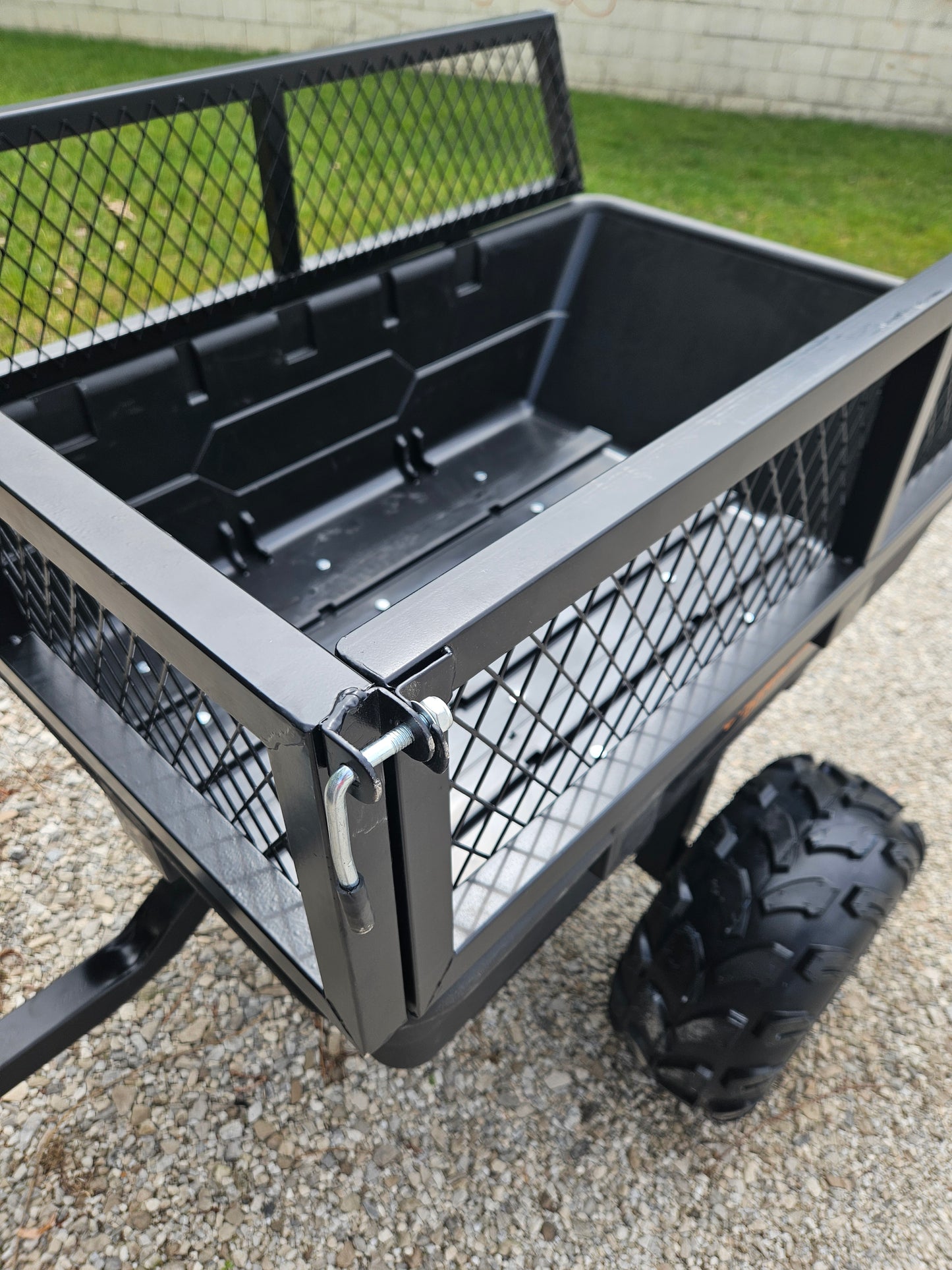 DIRT DOMINATOR ATV /UTV TRAILER WITH GATES AND TILT