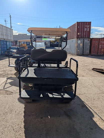 2009 EZ-GO TXT new lithium battery, new lift kit tires & rims, and new rear seat