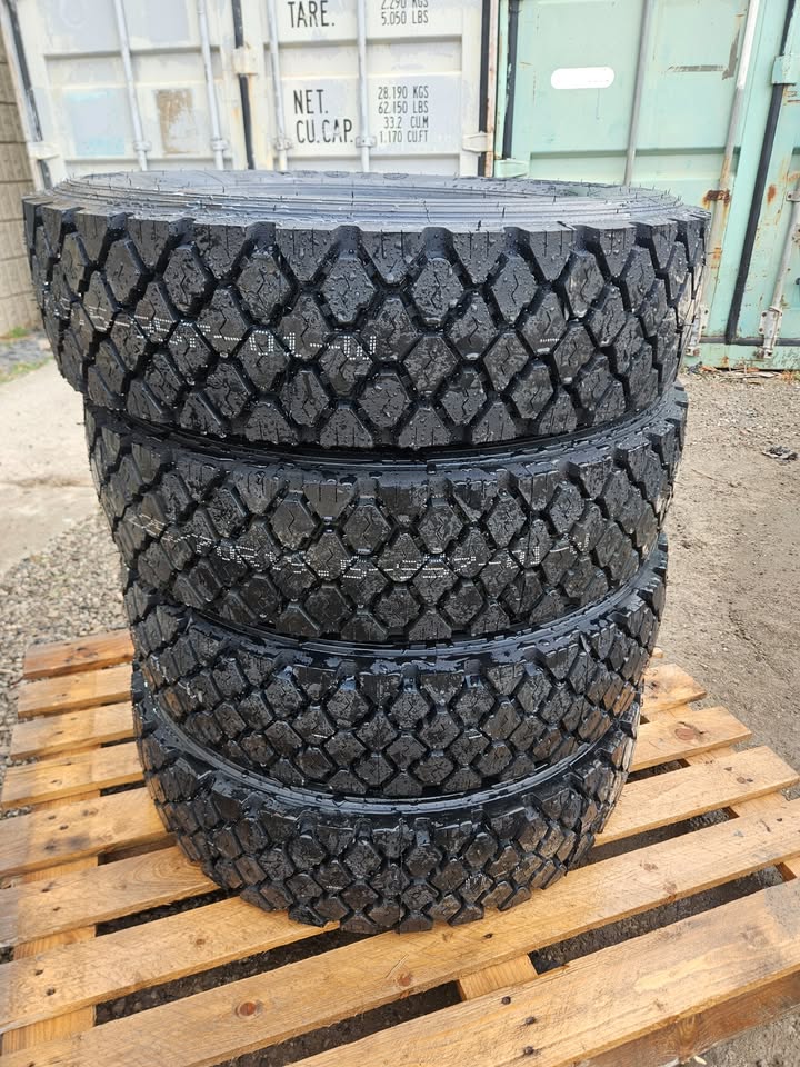 ALL TERRAIN  LIGHT TRUCK TIRES  FOR PICK UPS