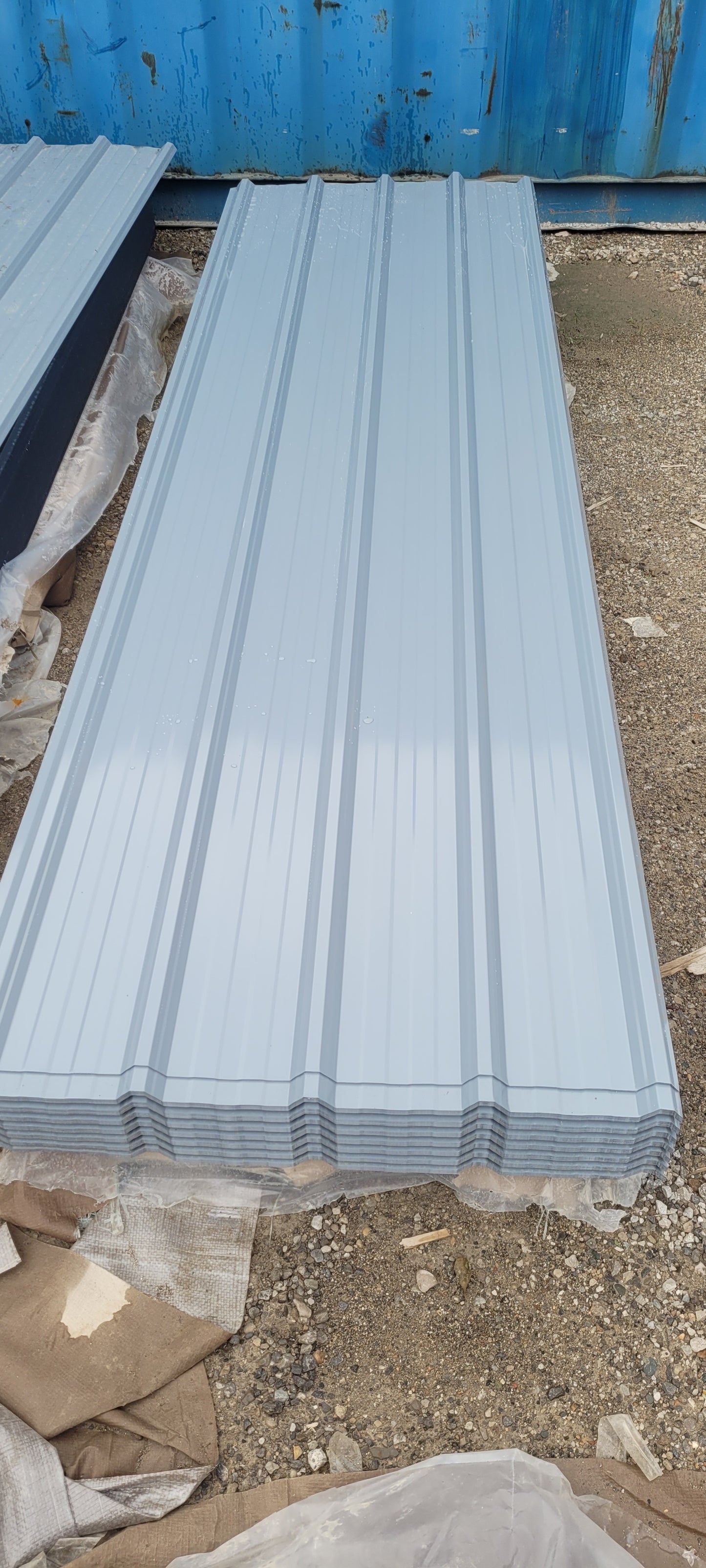 NEW SCRATCH AND DENT! STEEL SIDING/ROOFING 29 GAUGE!  10, 12, 16 FT LENGTHS!$1.10 per sq foot