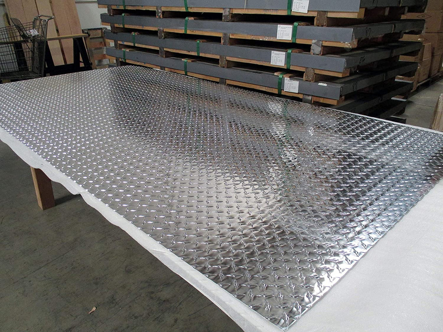 GALVANIZED DIAMOND PLATED 4X8 SHEET  DECKING FOR TRAILERS
